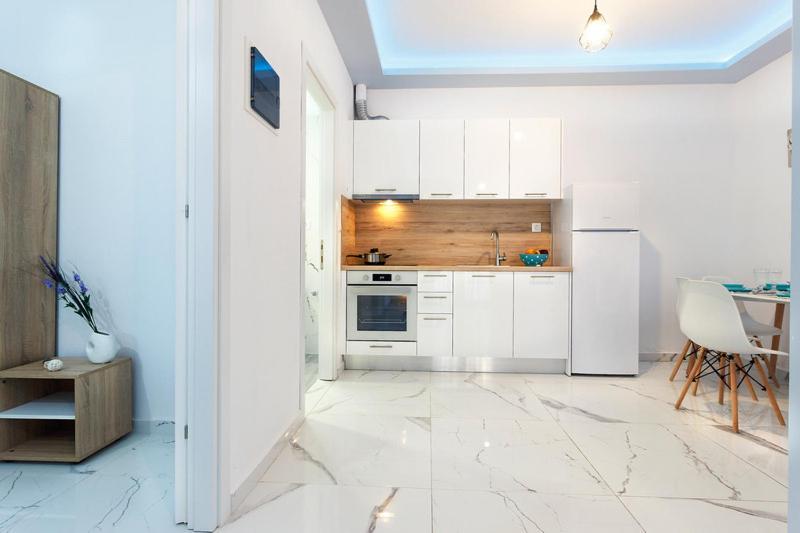 Apartmán Nikogroup Plaza Polychrono Exteriér fotografie