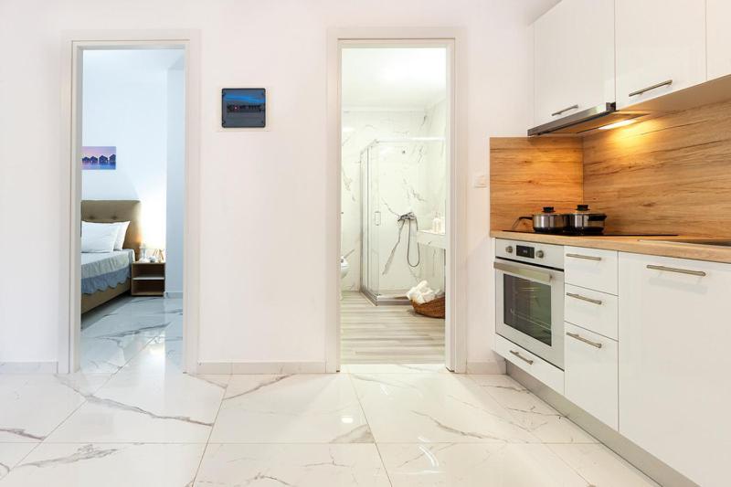 Apartmán Nikogroup Plaza Polychrono Exteriér fotografie
